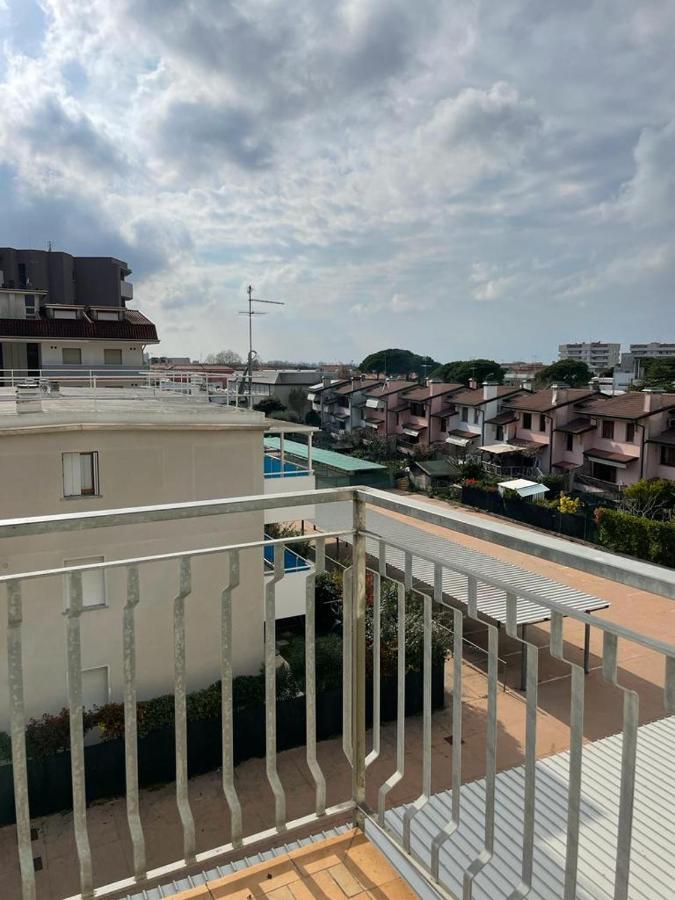 לידו די ג'סולו Condominio Michelangelo-Solo Per Famiglie- Walterigato Apartments מראה חיצוני תמונה