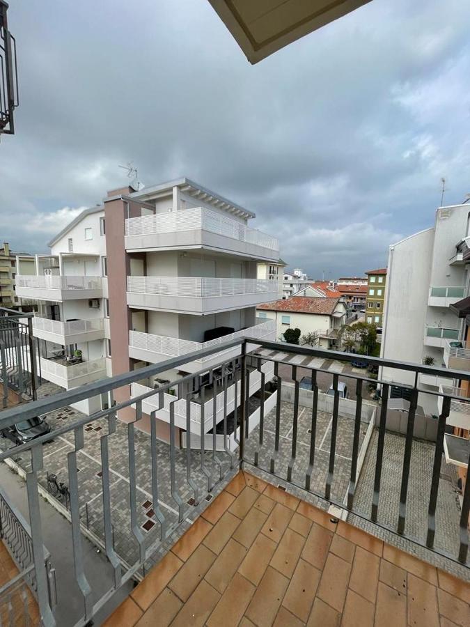 לידו די ג'סולו Condominio Michelangelo-Solo Per Famiglie- Walterigato Apartments מראה חיצוני תמונה