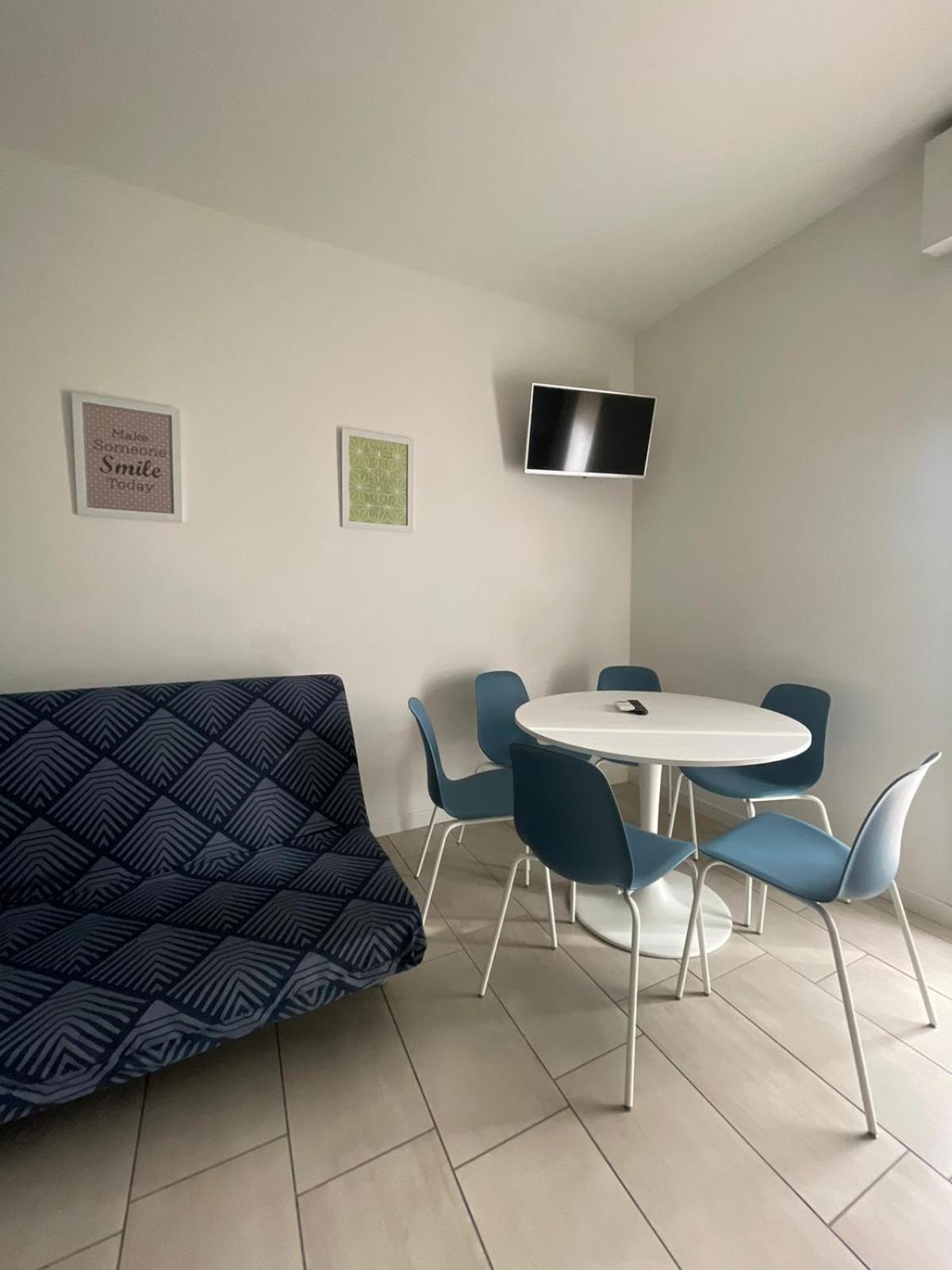 לידו די ג'סולו Condominio Michelangelo-Solo Per Famiglie- Walterigato Apartments מראה חיצוני תמונה